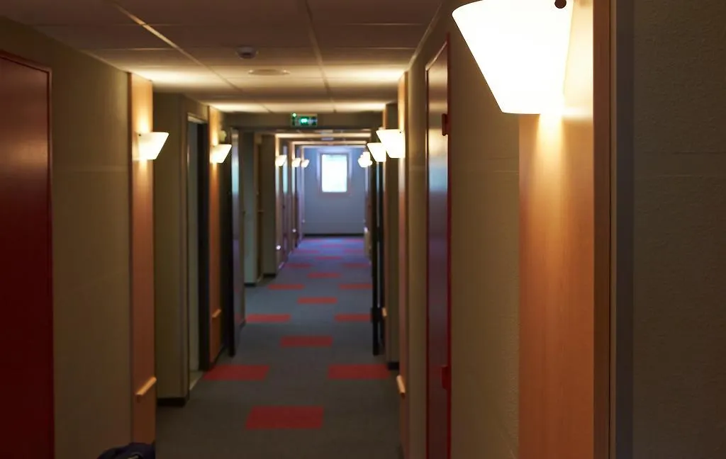 Ibis Auray Hotel