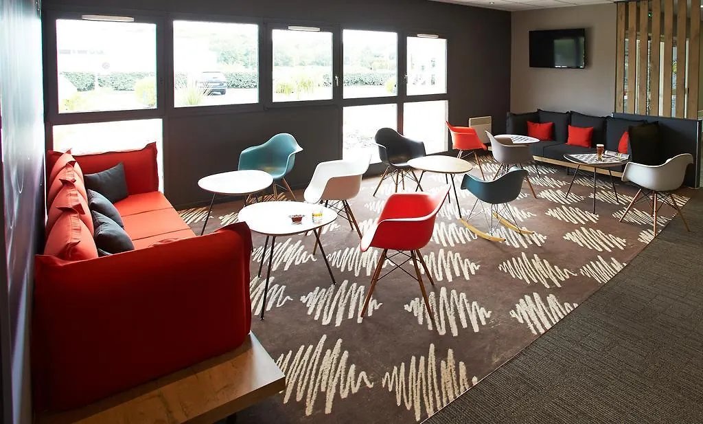 Ibis Auray Hotel